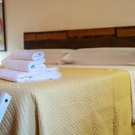 Umberto 25 Bed & Breakfast Santo Stefano di Camastra Exterior photo